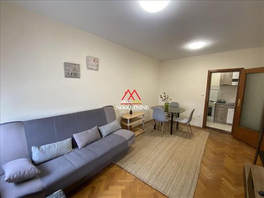 Dvosoban stan - 36m2 - Centar