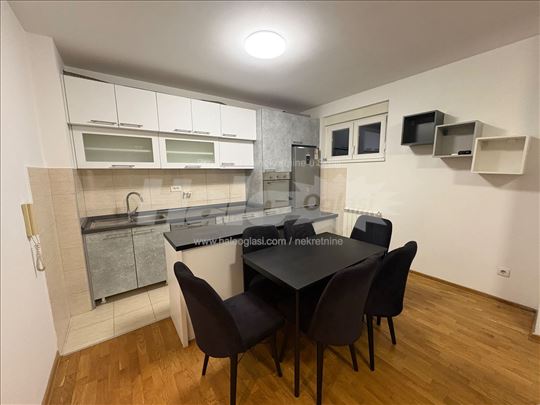 Izdavanje stana u Malom Mokrom Lugu