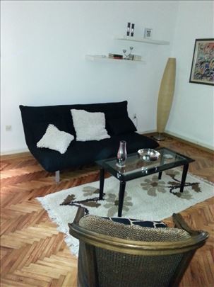 Odlican, namesten stan