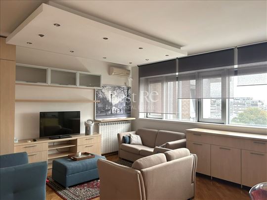 Prelep stan sa panoramskim pogledom - Novi Beograd