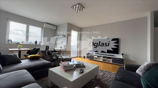 Smallville, 65m2 renoviran, parking