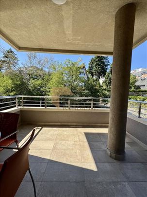 Stan sa prelepom energijom