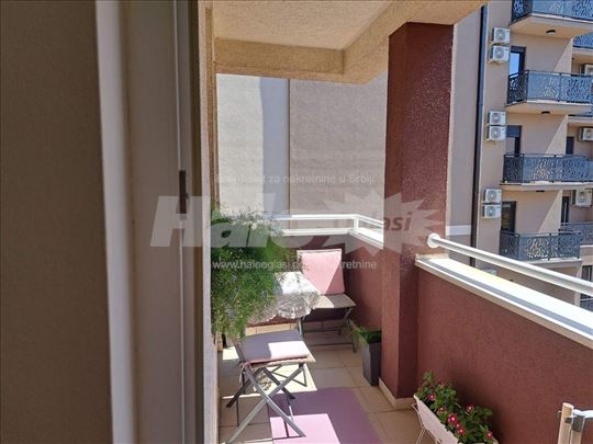 Dvosoban stan, opremljen 