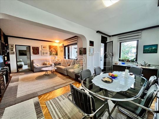 Stan,Novi Sad,Centar,kv: 106.00, € 330000