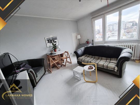 Voždovac, Autokomanda,31m2, Za renoviranje, Za keš