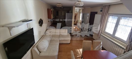 Dupleks 70 m² sa terasom – Voždovac