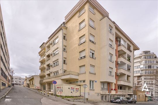 Izdaje se Trosoban stan u novogradnji na Zvezdari