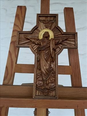 Krstovi drveni u duborezu