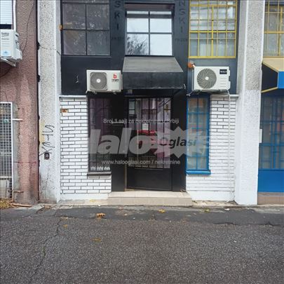 Lokal-poslovni prostor Pariske Komune Novi Beograd