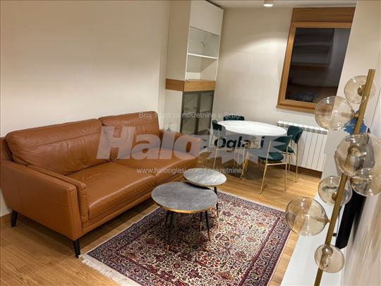 Moderan, kompletno opremljen, 1.5 stan, Mike Alasa