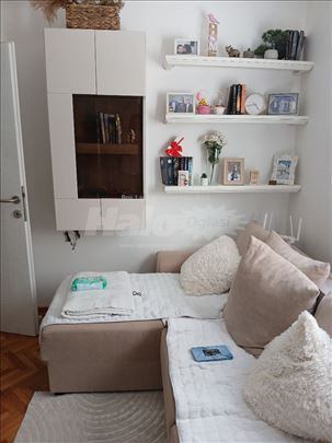 Odličan stan na Medaku