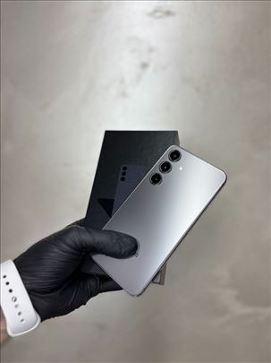 Samsung S24 8/128 sa