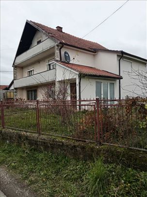 Vrčin kuća na prodaju