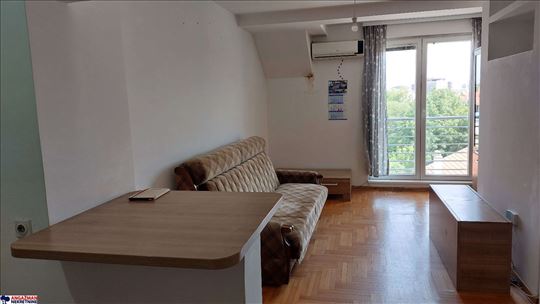 Altina - Ugrinovački put 36kvm