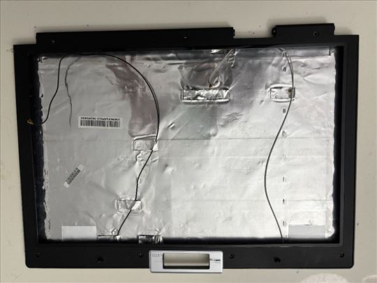 Asus F5N - Kuciste ekrana i lajsna