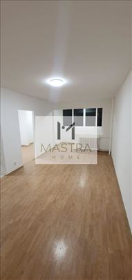 Blok 63, Gandijeva, renoviran, 59+7m2