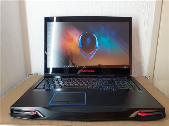 Dell AlienWare M17X 17.3Inca I7/16GB/2XHDD/
