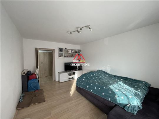 Dvosoban stan - 46m2 - Sajmište