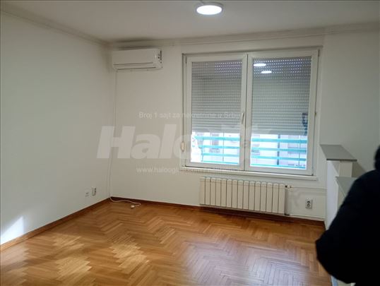 Izdaje se stan kod Beogradske arene