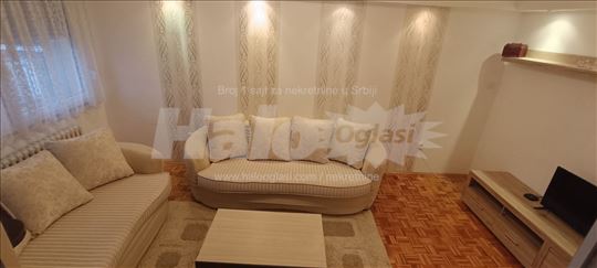 Izdajem stan 2.0 blok 61