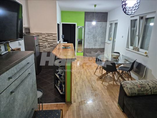 Izdajem stan u Kotezu