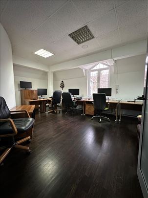 4.0 Kancelarije Zemun-Karadjordjev trg