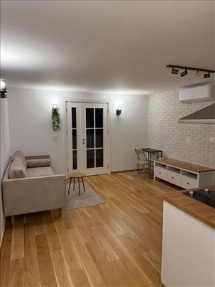 Klinički centar, Svetozara Markovića, 42m2, prelep