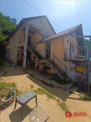 Kuća,Ledinci,Ulaz,kv: 144.00, ID: 3000823