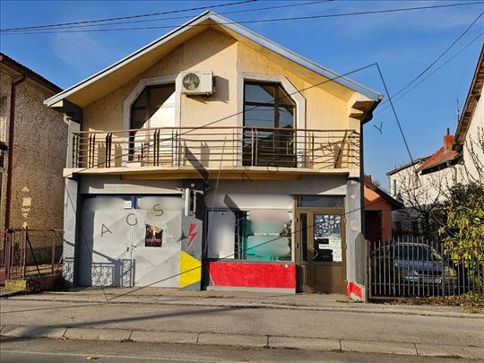 Kuća sa poslovnim prostorom u Kraljevu