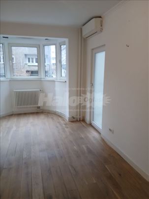 LUX četvorosoban Birčaninova