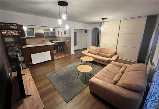 Lux stan na Miljakovcu