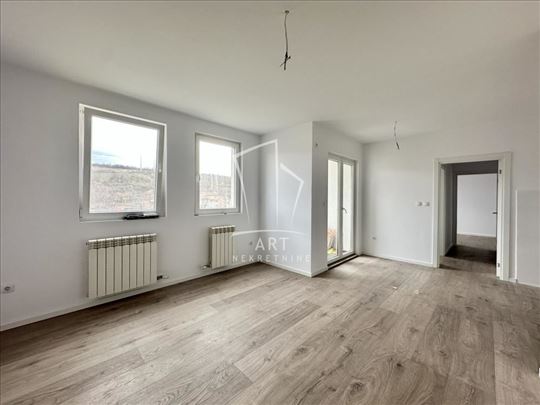 Novogradnja, nov , neuseljavan stan 2.5 stan ID#13