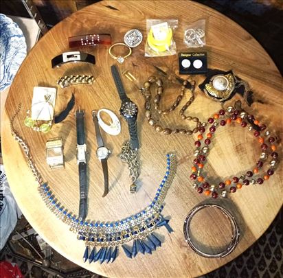 SVE SA FOTKE za 1.500 dinara