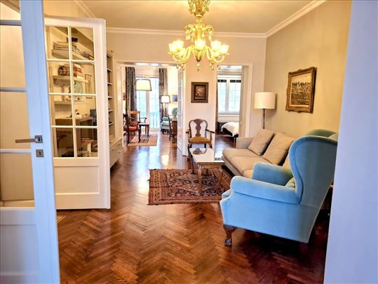 Vračar Hram dubinski renoviran salonac 2 spavaće 