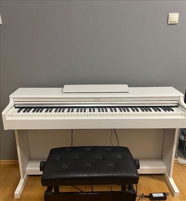 Yamaha YDP 164 Stanje kao novo sa stolicom i 3 ped