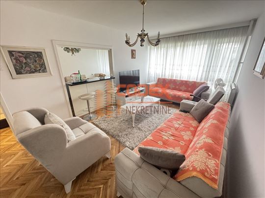 Blok 70, Jurija Gagarina, 72m2, 2.0, uknjižen