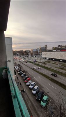 Dvosoban stan Bulevar Cara Lazara