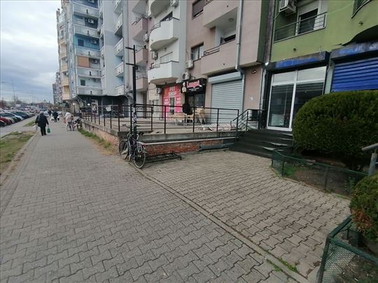 Izdaje se odličan lokal 140m2 na dobroj lokaciji