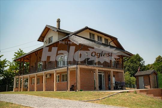 Luksuzna vila na prodaju