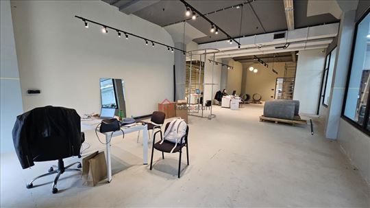 Moderan poslovni prostor. Dorćol. Veliki Parking