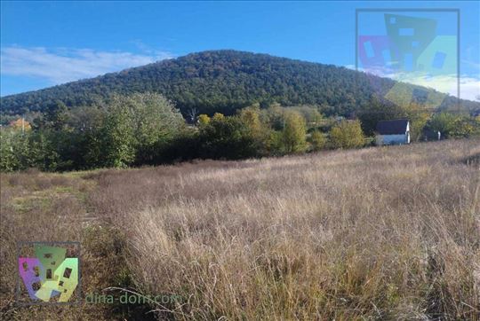 Ravan plac ispod Kosmaja