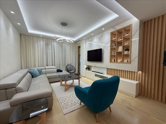 Savski venac | Opremljen | Manjež | 2.5-soban