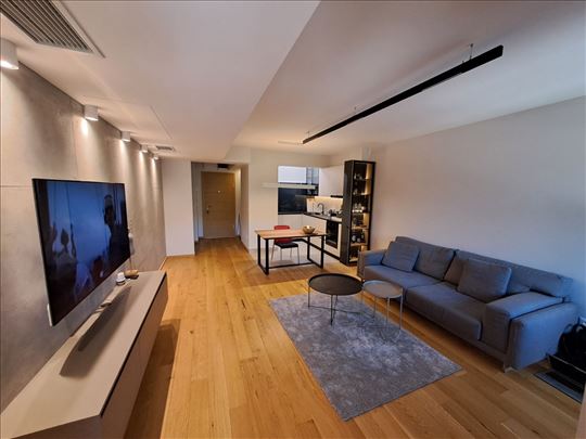 Voždovac, Lux stan u Jove Ilića, 63 m2