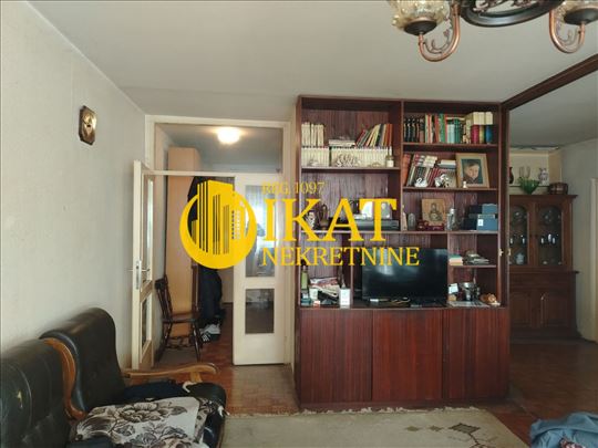 Voždovac, Medaković 3, trosoban stan 73m2 + 5m2