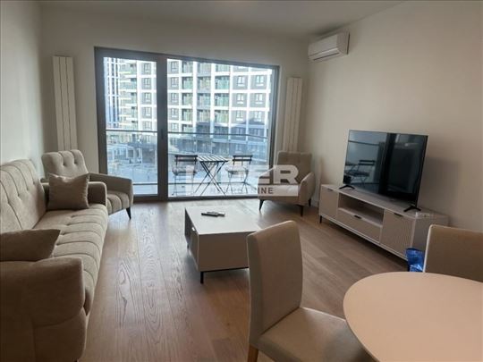 3.0 lux stan, BW Queen`s ID#4753