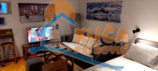 Apartman-studio Brzeće