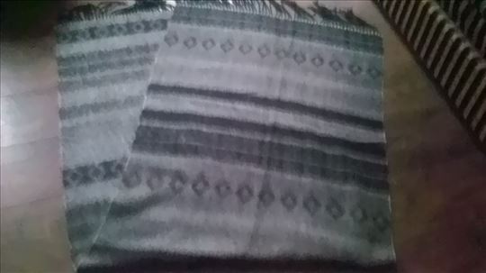 Dugački mekani topao šal vrlo povoljno