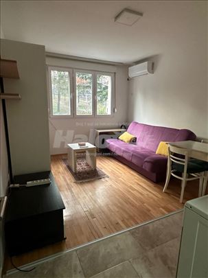 Garsonjera 20m2 Karaburma