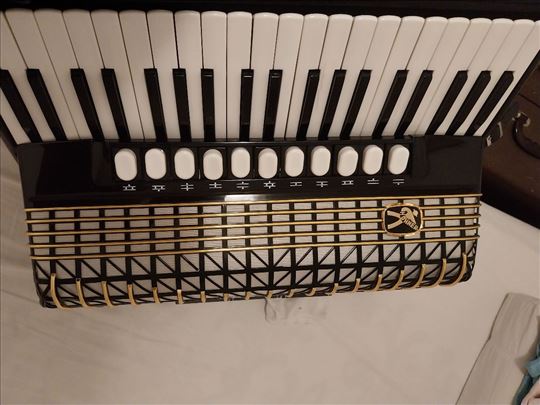 Hohner Antlantik 4N De luks