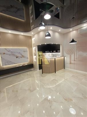 Izdaje se izuzetan 3.0 stan preko puta Futoške pij